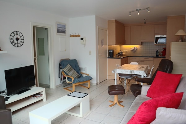 Foto van Appartement in Nieuwpoort bij het Strand - Vakantiehuis in Nieuwpoort - LivingRoom