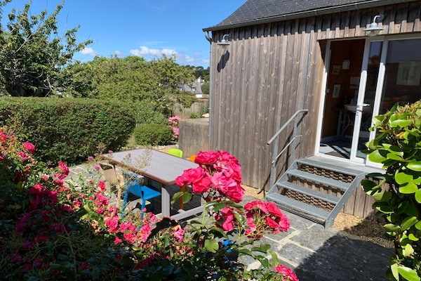 Foto van Vakantiehuis Locquirec bij Strand - Vakantiehuis in Locquirec - GardenSummer