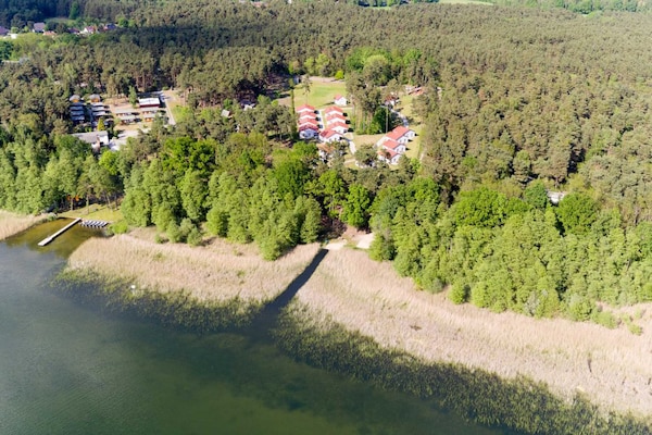 Foto van Gezellige bungalow in Storkow am See - Vakantiehuis in Storkow - ExteriorSummer