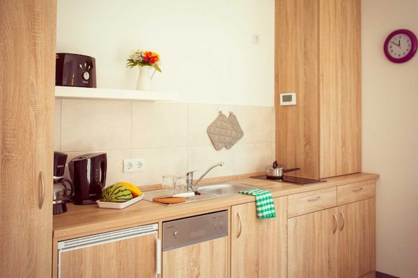 Foto van Gezellige bungalow in Storkow am See - Vakantiehuis in Storkow - Kitchen