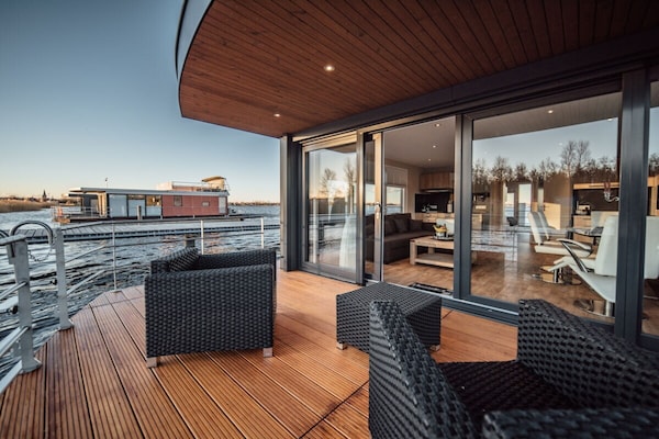 Foto van 1-slaapkamer woonboot - Vakantiehuis in Bitterfeld-Wolfen - Untagged