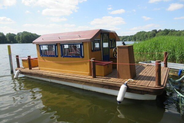 Foto van B2 direct aan het Netzenmeer - Vakantiehuis in Kloster Lehnin - Untagged