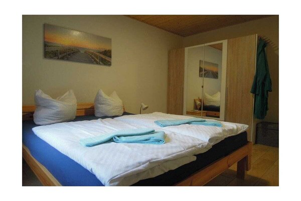 Foto van B2 direct aan het Netzenmeer - Vakantiehuis in Kloster Lehnin - Untagged