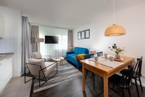 Foto van Sunday Resort Marina Appartement met 1 slaapkamer - Vakantiehuis in Rheinsberg - LivingRoom