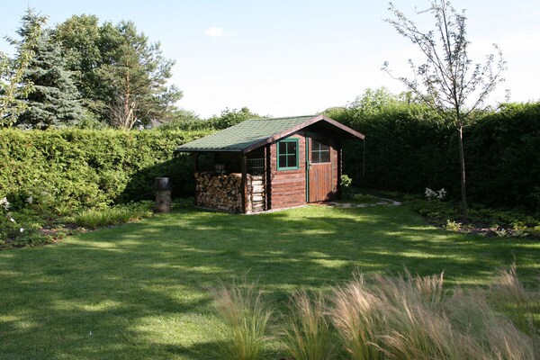 Foto van vakantiehuis McPom Neukalen Kummerower See - Vakantiehuis in Neukalen - GardenSummer