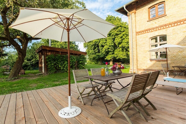 Foto van Blumenow in het landhuis van Lexow - Vakantiehuis in Walow OT Lexow - Untagged