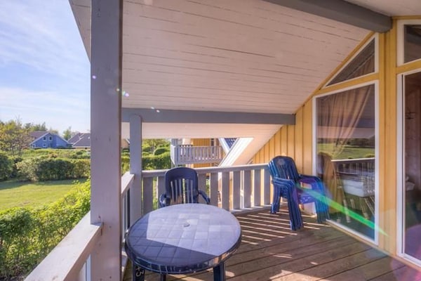 Foto van Vakantiehuis in Scandinavische stijl - Vakantiehuis in Rechlin - TerraceBalcony