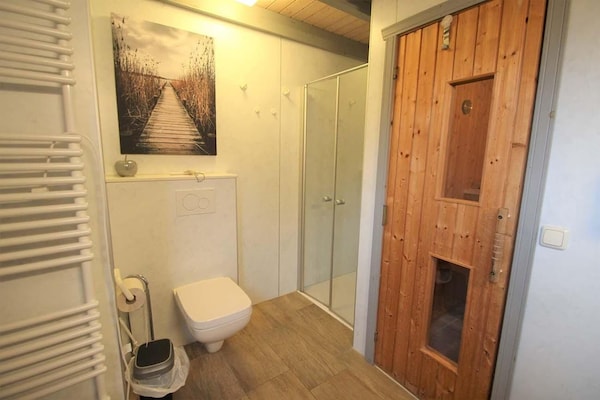 Foto van Scandinavisch vakantiehuis in Mirow - Vakantiehuis in Granzow - Wellness