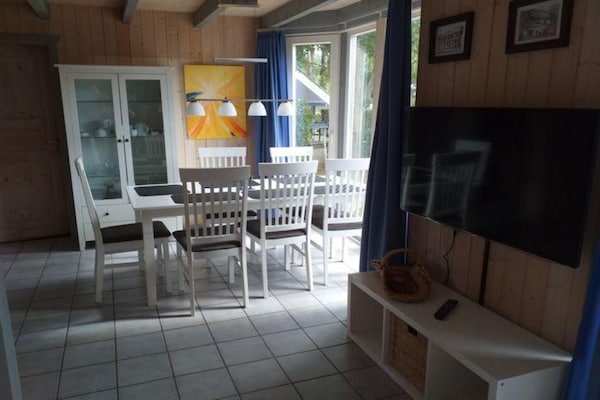 Foto van Vakantiehuis in Scandinavische stijl - Vakantiehuis in Granzow - DiningRoom