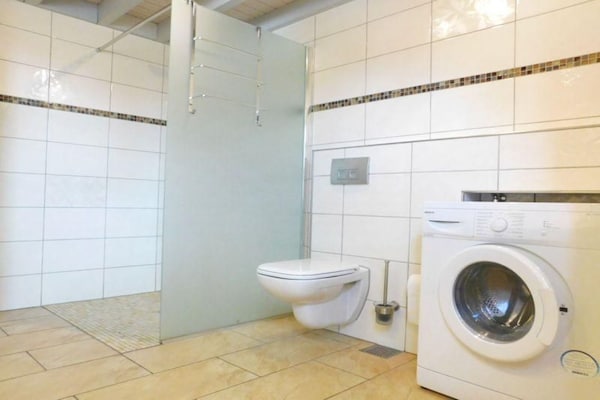 Foto van Scandinavisch vakantiehuis in Mirow - Vakantiehuis in Granzow - BathRoom
