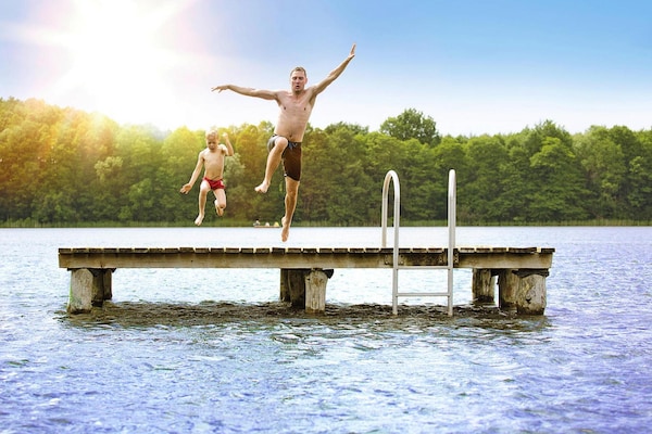 Foto van Vakantiehuis in Scandinavische stijl - Vakantiehuis in Granzow - AreaSummer1KM