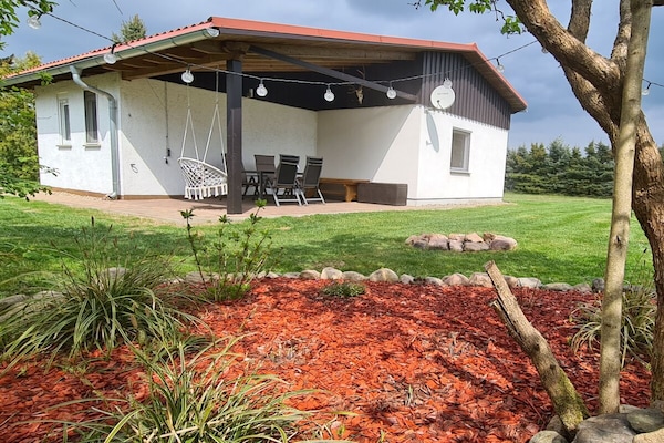 Foto van Bungalow in Pripert met zwembad - Vakantiehuis in Priepert - Untagged