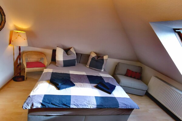 Foto van Prachtig vakantieappartement in Lubmin met uitzicht op Rügen - BedRoom