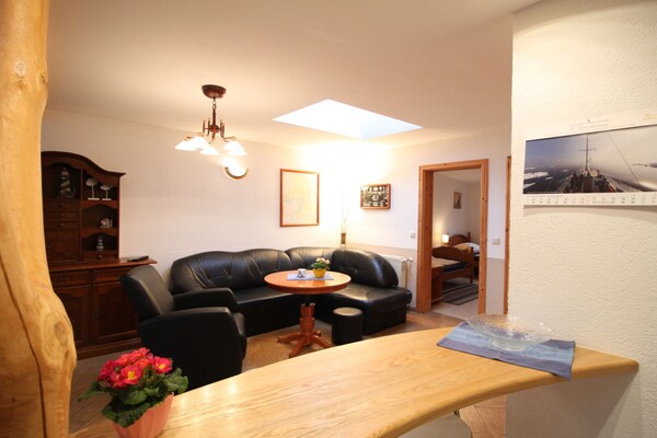 Foto van 3-kamerappartement vlakbij de haven - begane grond met terras - Untagged