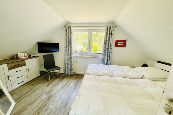 Foto van “Huis achter de duinen” - Vakantiehuis in Ostseebad Prerow - BedRoom
