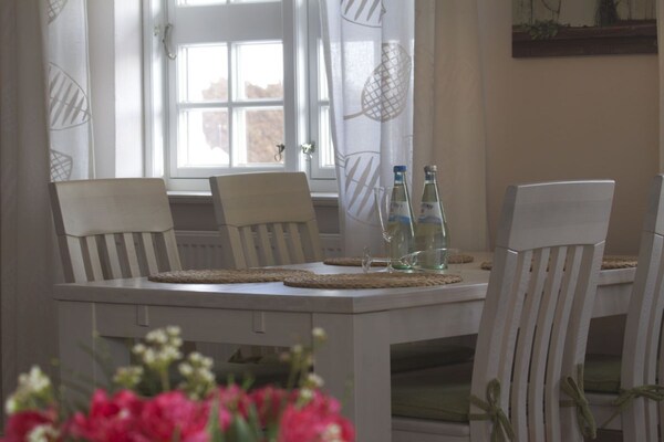 Foto van 3 in het huis Drum Square - Vakantiehuis in Wieck - Untagged