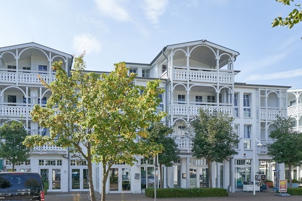 Foto van Vakantie aan de Oostzee met hond en balkon, Sellin - ExteriorSummer