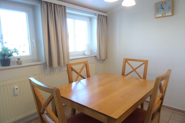 Foto van Comfortabel vakantieappartement op Rügen - Vakantiehuis in Sellin - DiningRoom