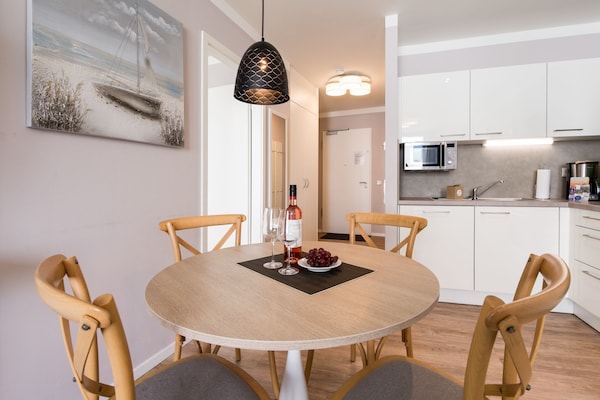 Foto van Balkonappartement met uitzicht op het groen - Vakantiehuis in Travemünde - DiningRoom