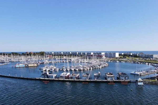 Foto van 2-slaapkamer woonboot - Vakantiehuis in Fehmarn \/ Burgtiefe - Untagged