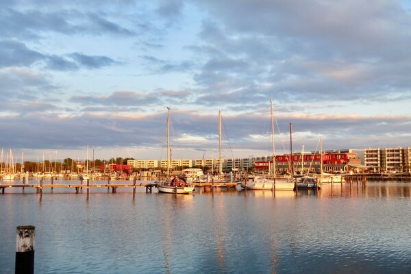 Foto van 2-slaapkamer woonboot - Vakantiehuis in Fehmarn \/ Burgtiefe - Untagged