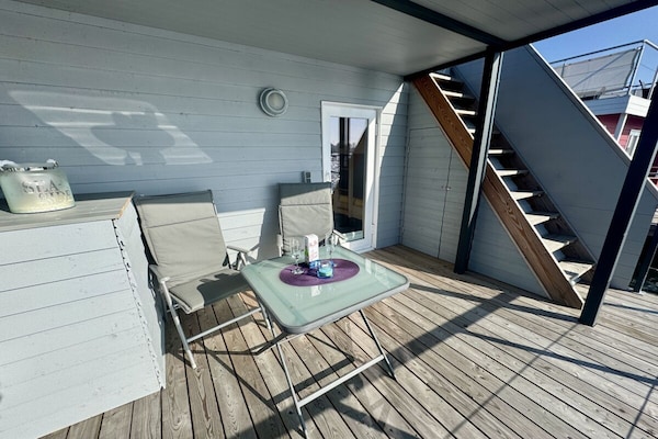 Foto van 2-slaapkamer woonboot - Vakantiehuis in Fehmarn \/ Burgtiefe - Untagged