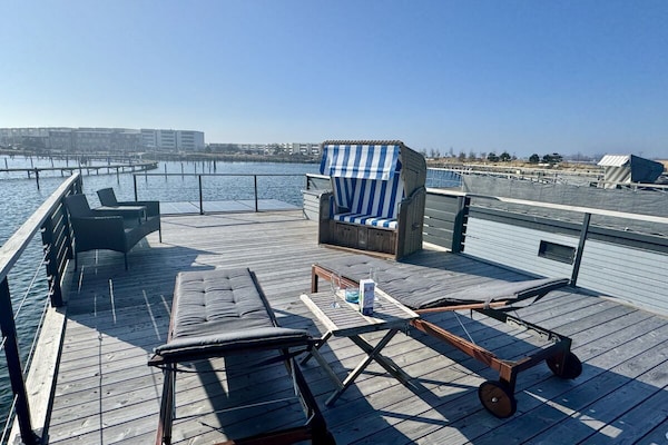 Foto van 2-slaapkamer woonboot - Vakantiehuis in Fehmarn \/ Burgtiefe - Untagged
