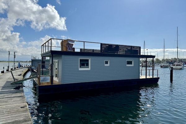 Foto van 2-slaapkamer woonboot - Vakantiehuis in Fehmarn \/ Burgtiefe - Untagged