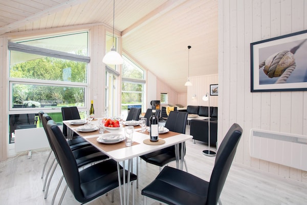 Foto van Baltische familieretraite voor 8 personen - Vakantiehuis in Großenbrode - DiningRoom