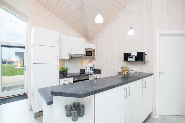 Foto van Baltische Vakantiehaven voor 8 personen - Vakantiehuis in Großenbrode - Kitchen