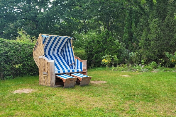Foto van Bos en strand || Altenhof - Vakantiehuis in Altenhof - Untagged