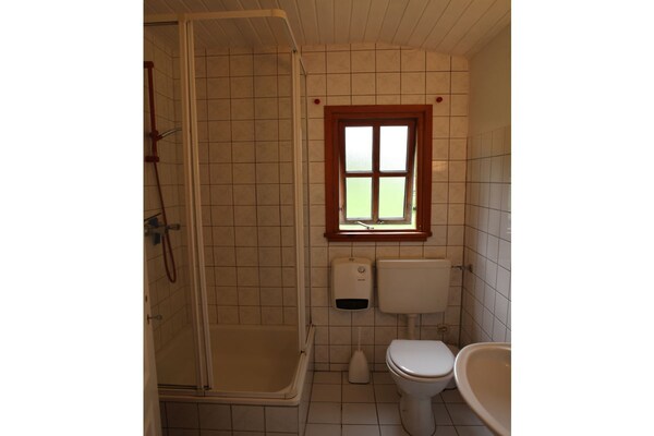 Foto van Boerderij in Boren met zwembad - Vakantiehuis in Boren - Untagged