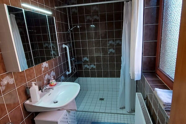 Foto van Bungalow in Niesgrau met zwembad - Vakantiehuis in Niesgrau - Untagged