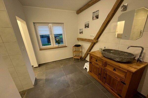 Foto van Kleine Vrijheid Moderne retraite - Vakantiehuis in Friedrichsau - BathRoom