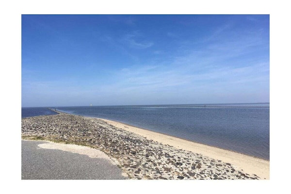 Foto van Hemmen Annakust Comfortabel vakantiehuis - Vakantiehuis in Greetsiel - AreaSummer5KM