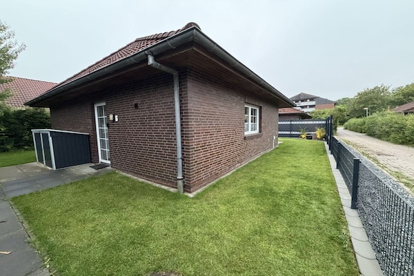 Foto van Bungalow in Tossens met barbecue - Vakantiehuis in Tossens - Untagged