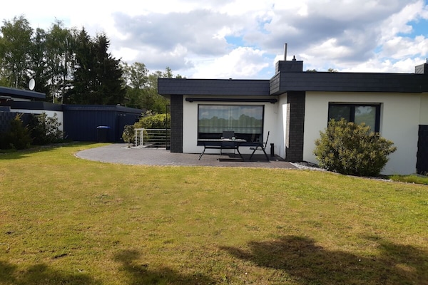 Foto van Bungalow in Suderburg met zwembad - Vakantiehuis in Suderburg - Untagged