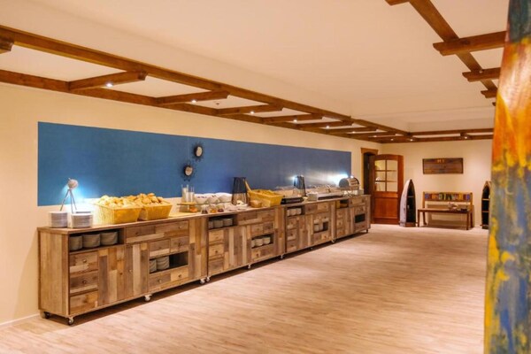 Foto van Bernsteinsee Hotel en Ferien-kamer met balkon - Vakantiehuis in Sassenburg - Facilities