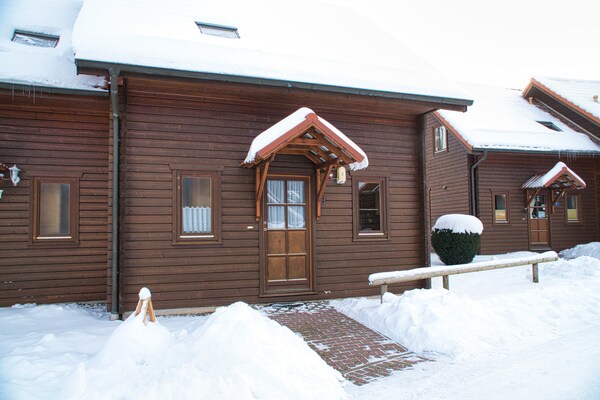 Foto van Halfvrijstaande woning in Hasselfelde - Vakantiehuis in Hasselfelde - ExteriorWinter