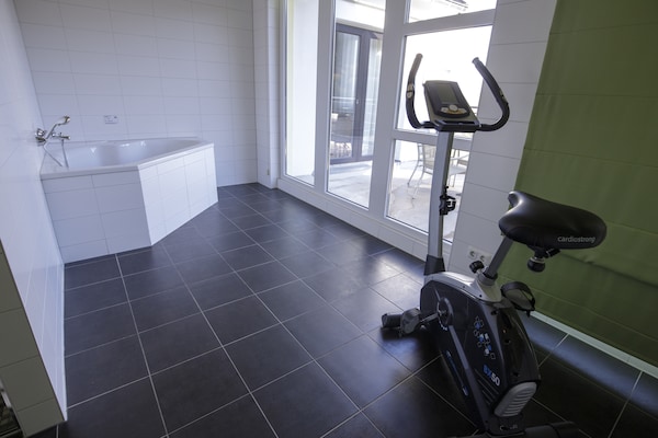 Foto van Modern penthouse met sauna - Vakantiehuis in Heimbach - BathRoom