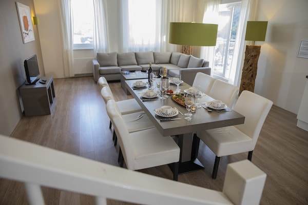 Foto van Modern penthouse met sauna - Vakantiehuis in Heimbach - DiningRoom