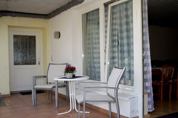 Foto van Becker Holiday Winery Apartment Hasenläufer - Vakantiehuis in Burgen - Untagged