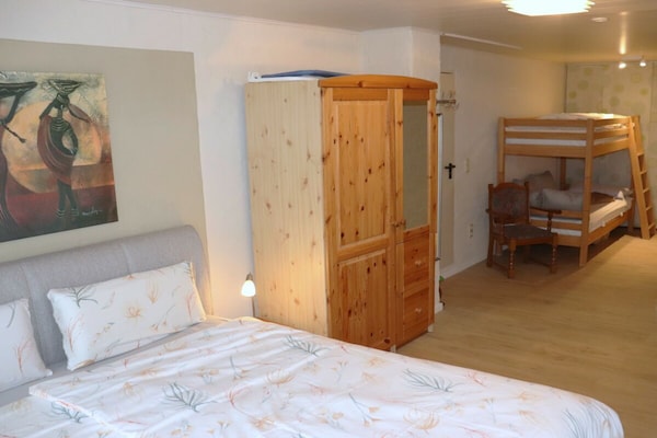Foto van Becker Holiday Winery Apartment Hasenläufer - Vakantiehuis in Burgen - Untagged