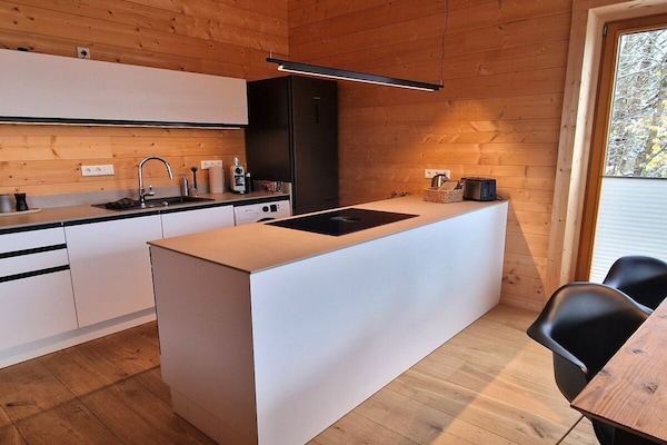 Foto van 44 - Bungalow Chalet Joscha - Vakantiehuis in Daun - Untagged