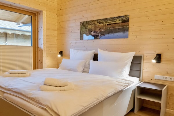 Foto van 44 - Bungalow Chalet Joscha - Vakantiehuis in Daun - Untagged