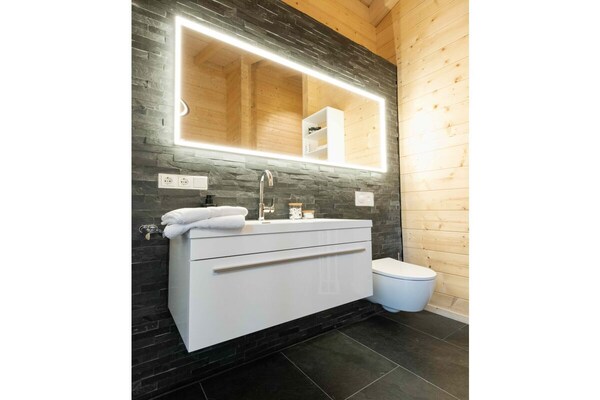 Foto van 44 - Bungalow Chalet Joscha - Vakantiehuis in Daun - Untagged