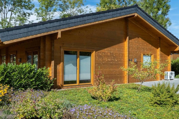 Foto van 44 - Bungalow Chalet Joscha - Vakantiehuis in Daun - Untagged