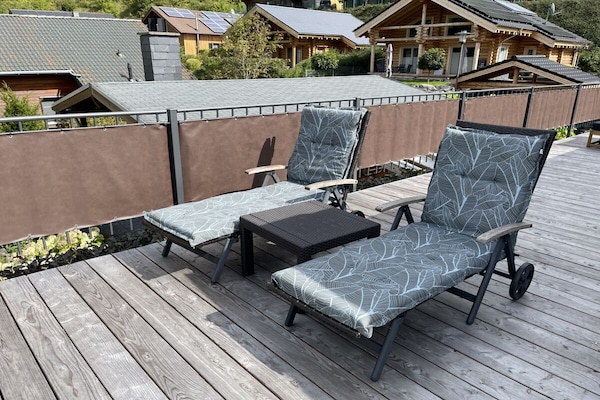 Foto van Bovenste terras van het meer - Vakantiehuis in Rieden - Untagged