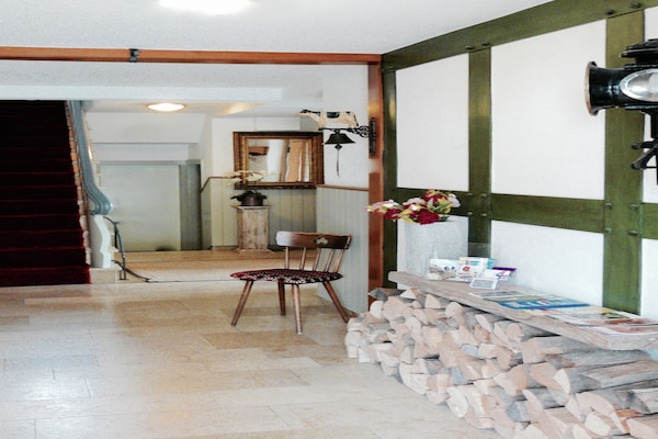 Foto van Groepsuitje met sauna - Vakantiehuis in Winterberg - HallReception