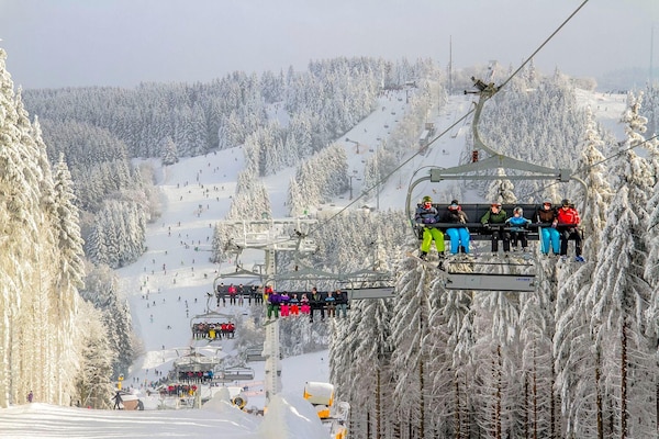 Foto van Prachtig appartement direct aan de skipiste - Vakantiehuis in Winterberg - AreaWinter5KM